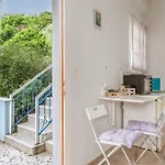 Stenies Little Nook 아파트 Ándros
